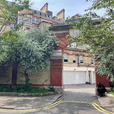 Grosvenor Gardens Apartments Londra Esterno foto