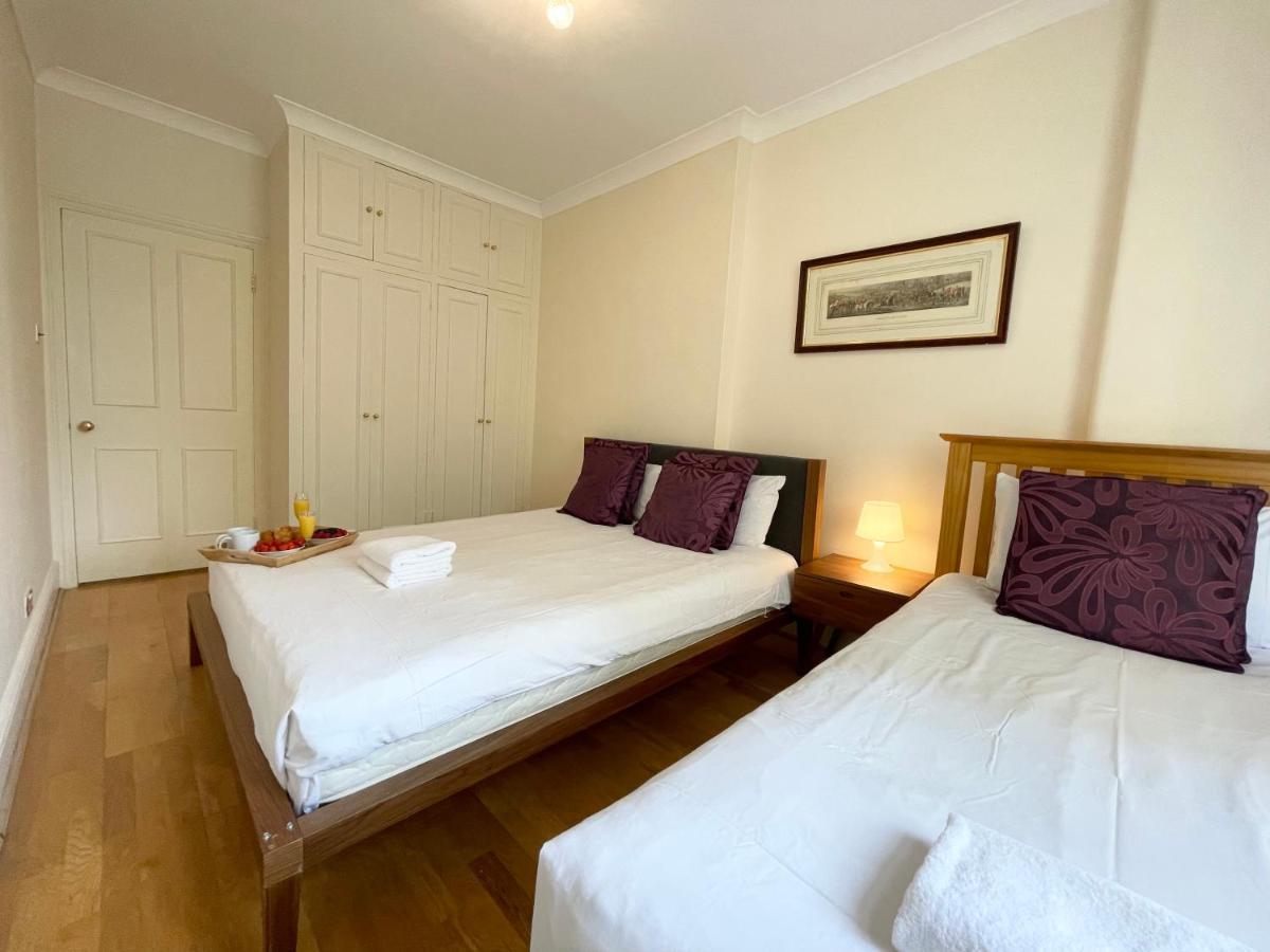 Grosvenor Gardens Apartments Londra Esterno foto